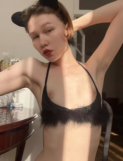 My tits are at their best when bare