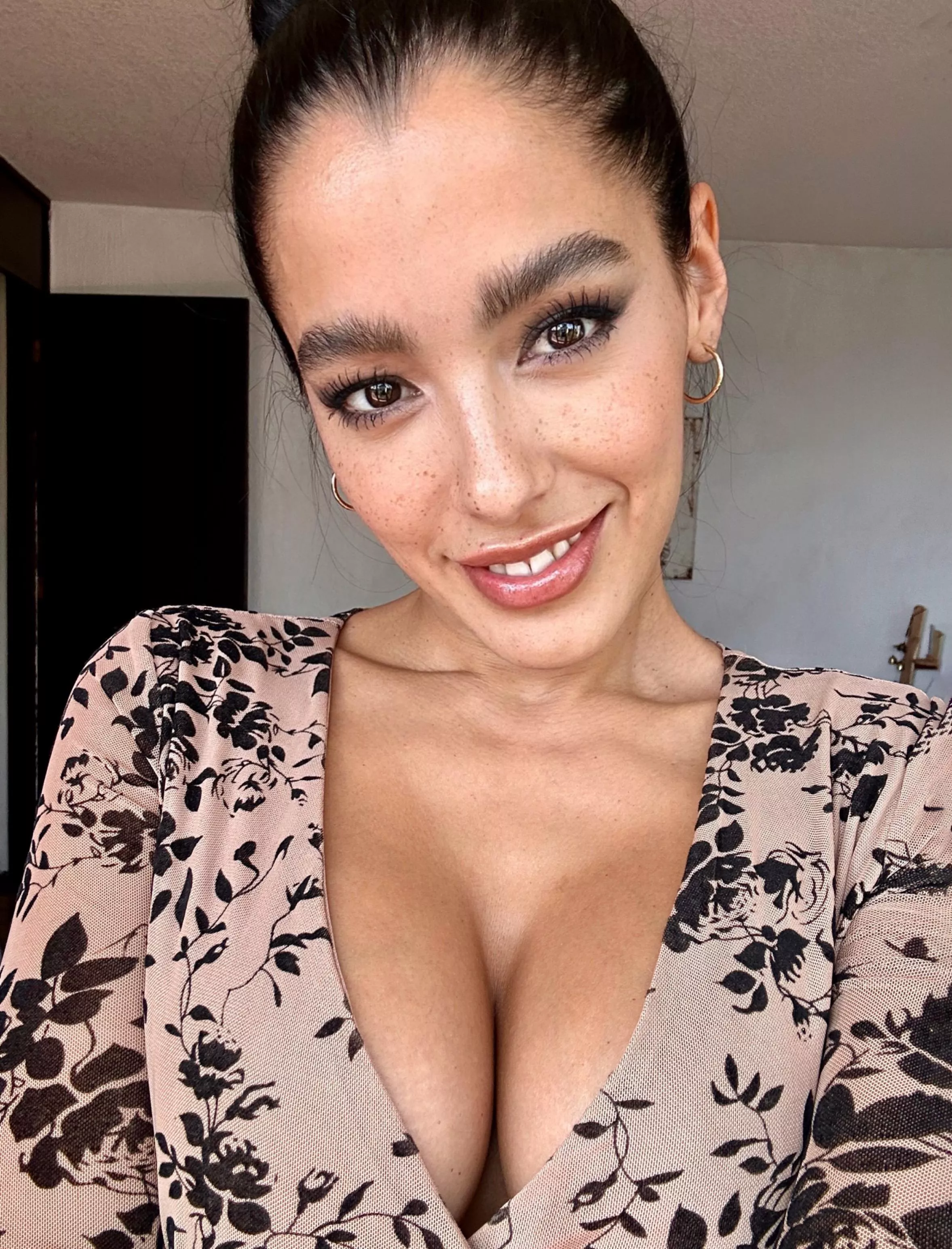 Not wearing a bra is the breast decision