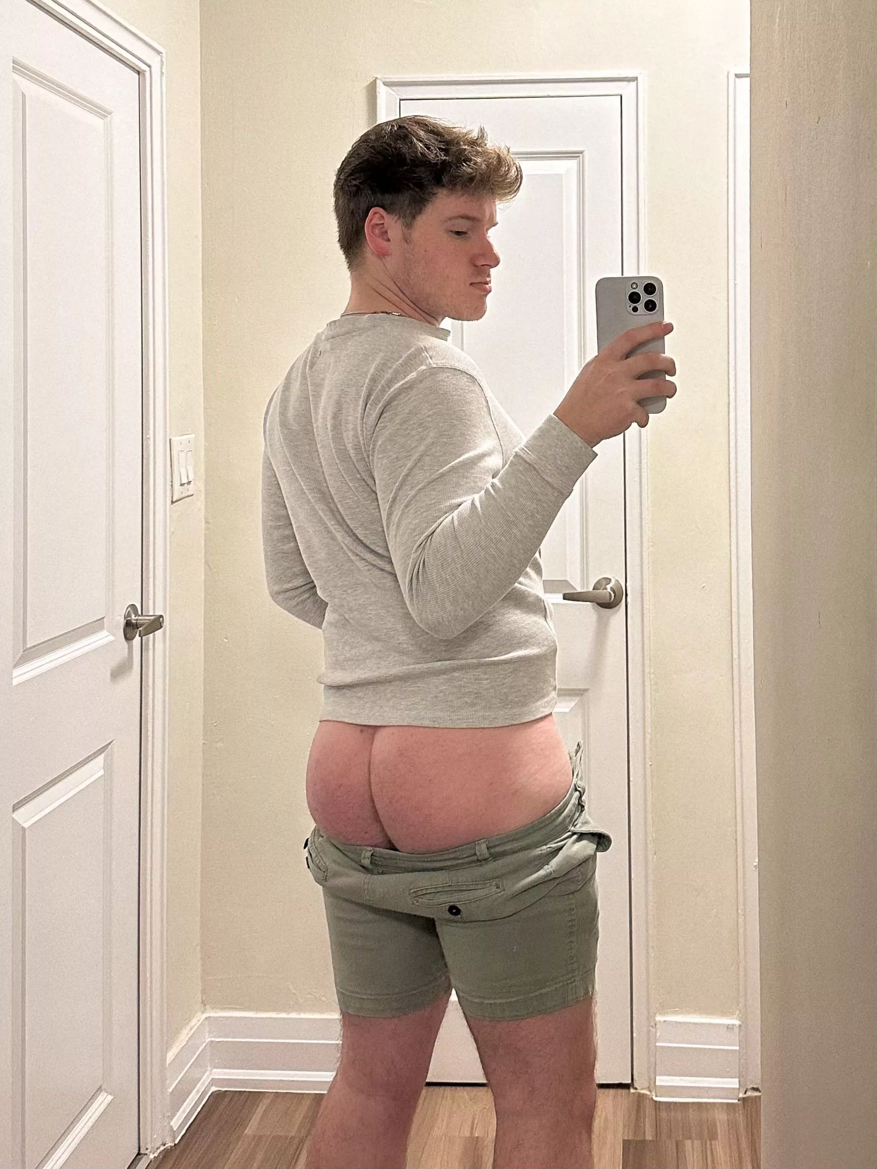 Snapped a quick pic before heading out [26]