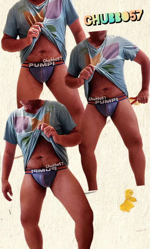 So my Cake Day was 5 days ago, been so busy but finally, here's my tribute: 80s style! 😜🌈📼🛼😘