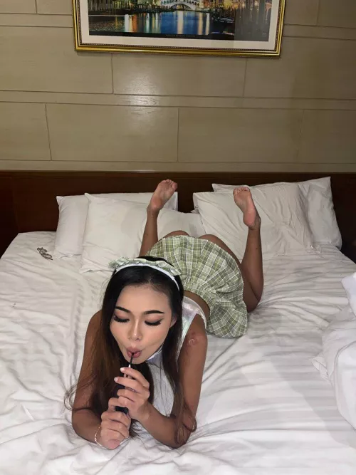 What do you call a small girl that drain your balls non stop