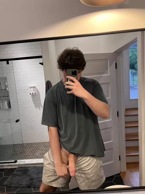 20 hung college stud, bros and dads hmu j_b22040