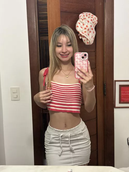 Do I look cute in stripes?