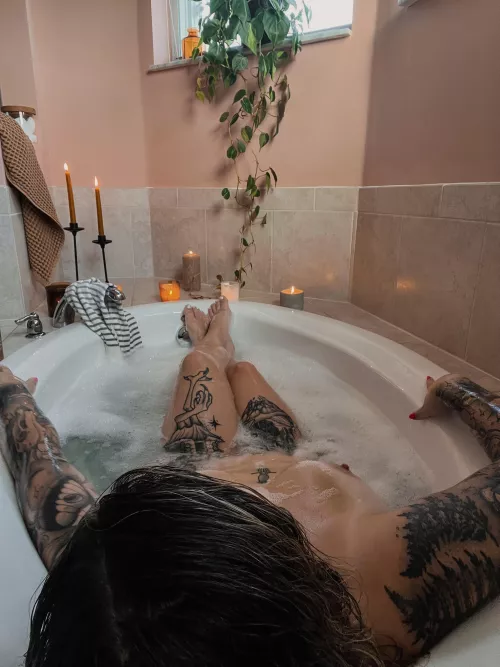 Dreaming of a bath with you 