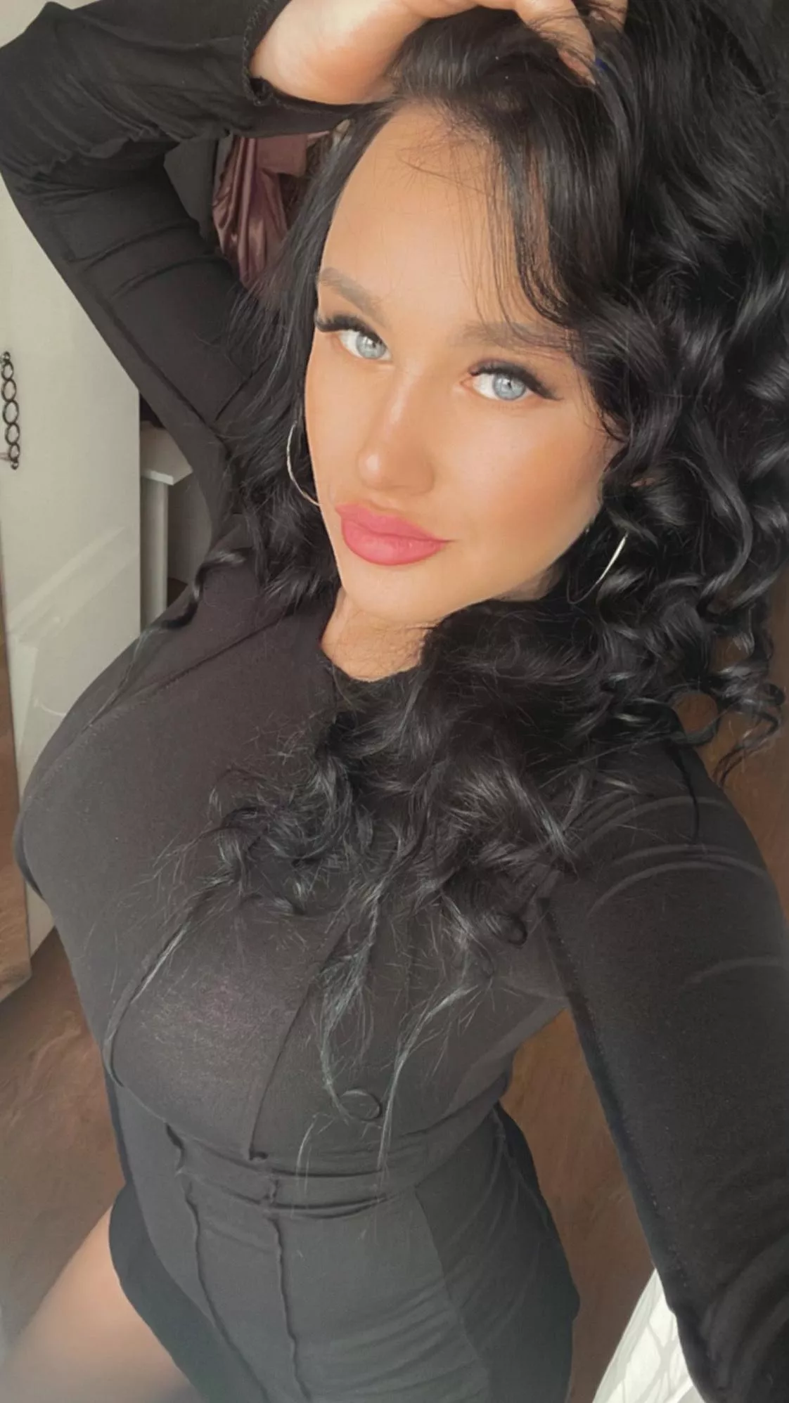 i haven't cut my hair in awhile - should i keep growing it longer?