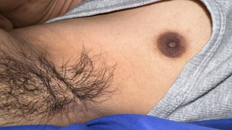 I'm sleeping and you see me like this. What are you gonna do?