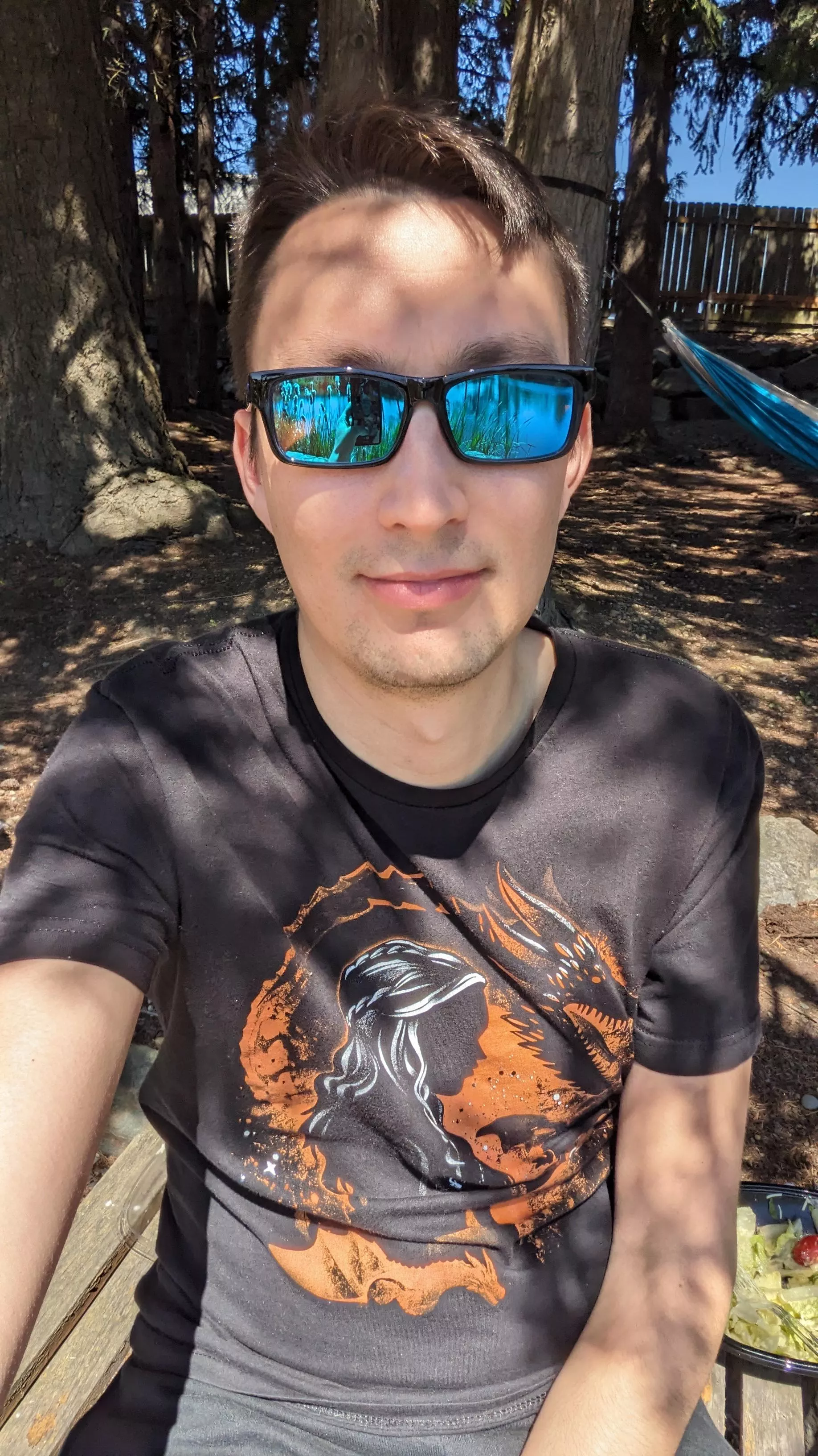 It's a nice day today so I decided to take my lunch break outside