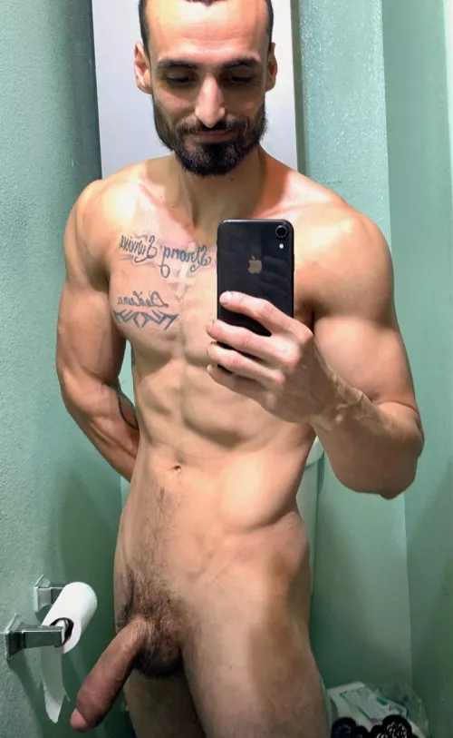 Just woke up, my blood is flowing and ready for you.