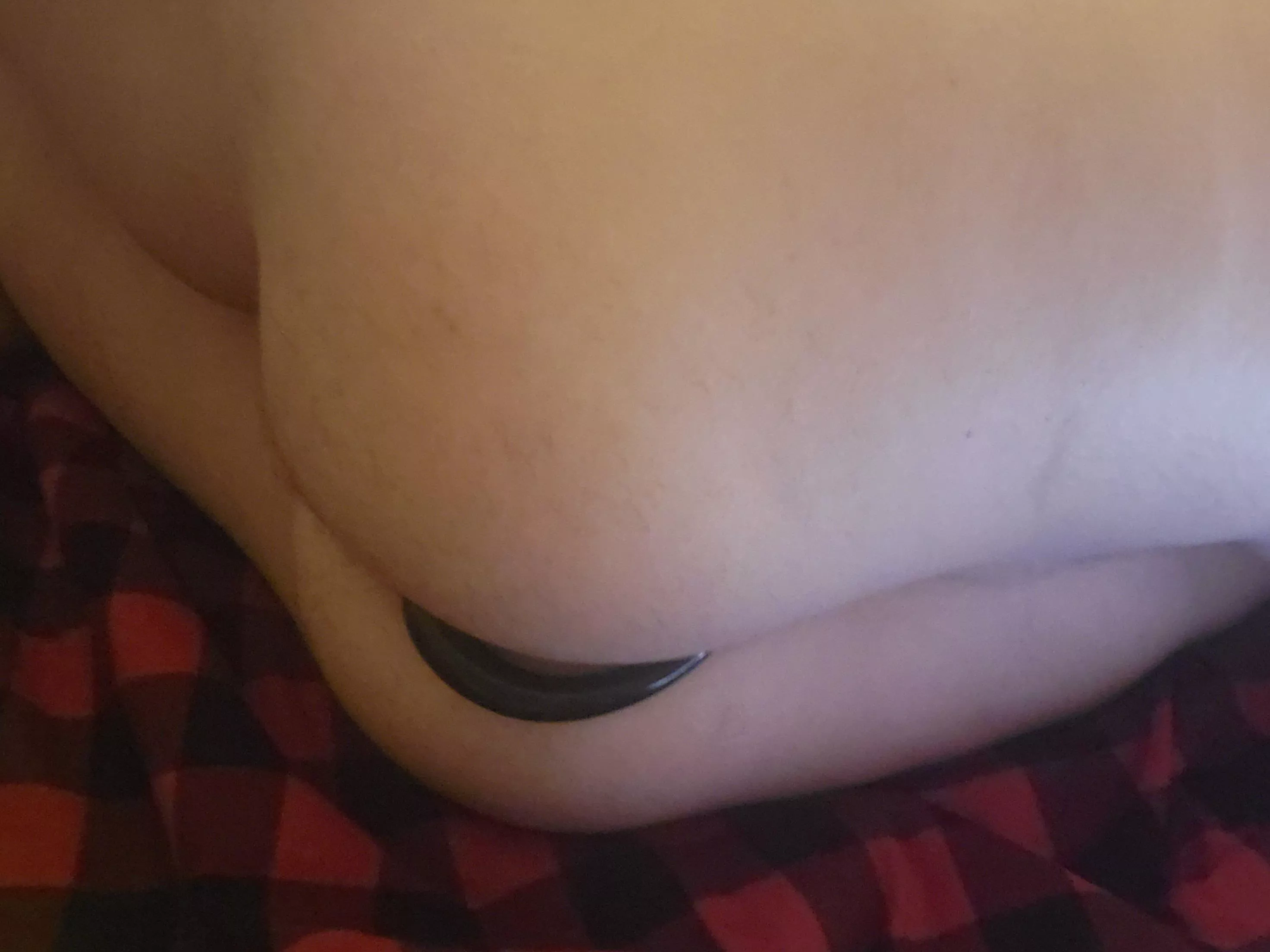 Mine barely shows... is my ass just too big? 🥺