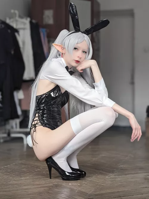 My Bunny Suit Frieren cosplay