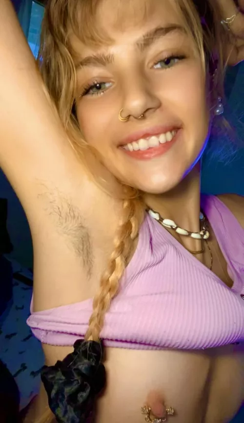 my hairy pits wishing you a good morning!