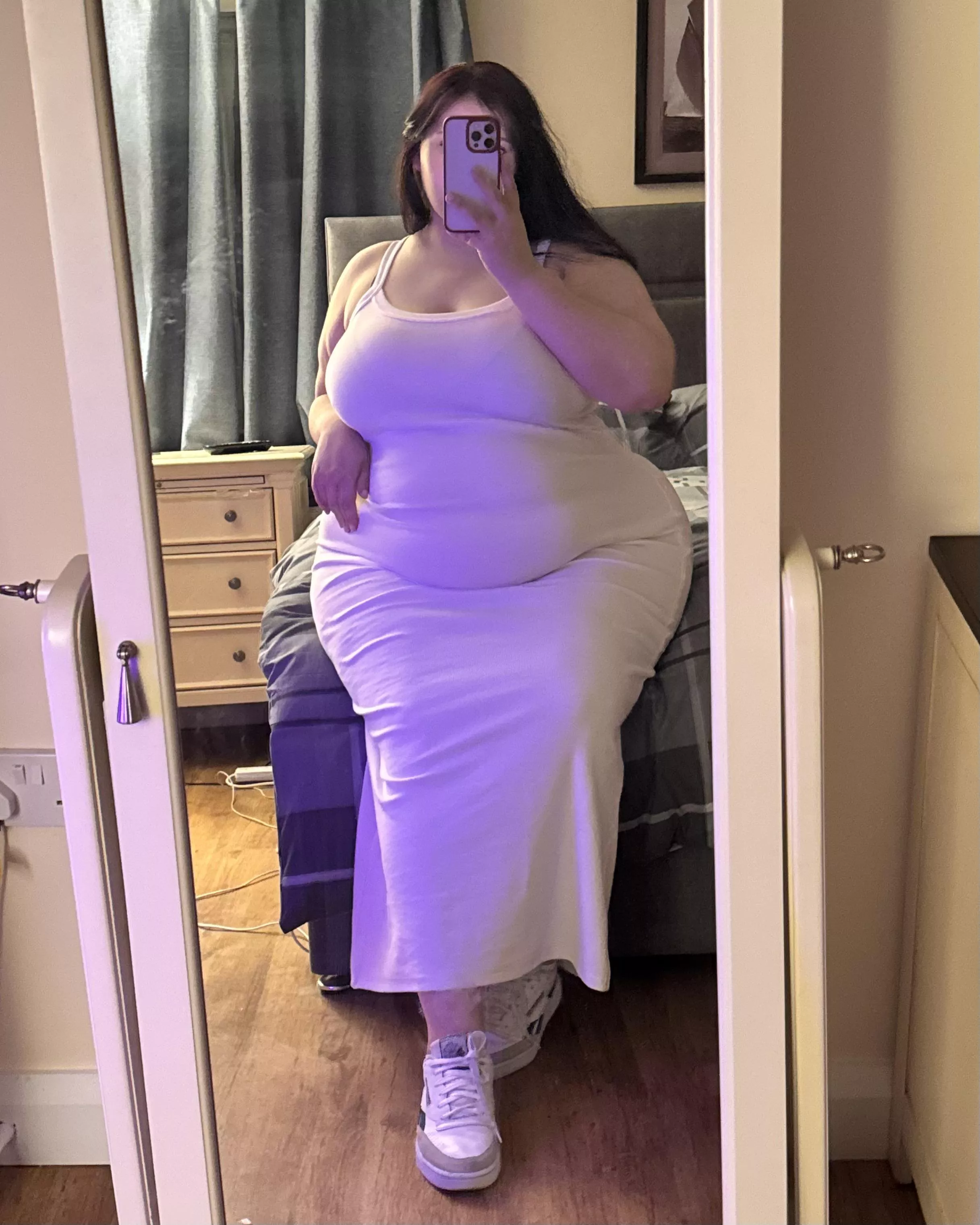 my stuffed belly really showing through this dress