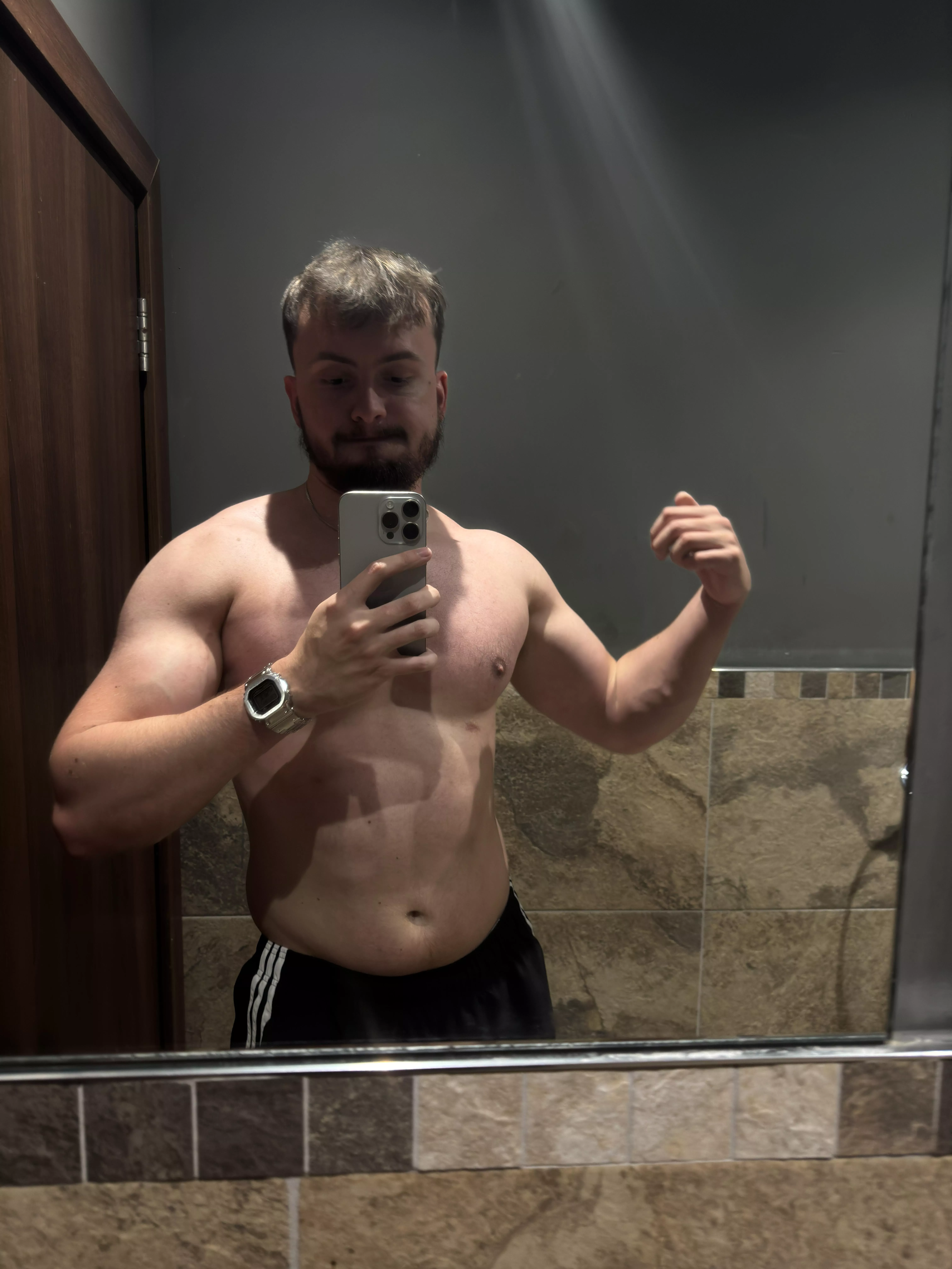 Shoulders shoulding today!