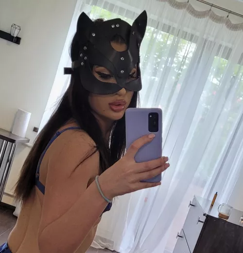 This is how i would wake you up every morning