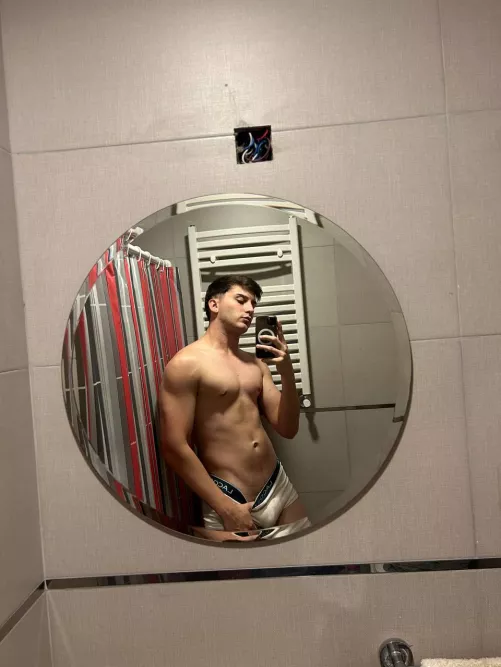 Would I be a hot dilf? 