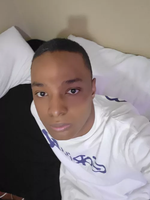 27 m looking for gaymer friends and a partner 