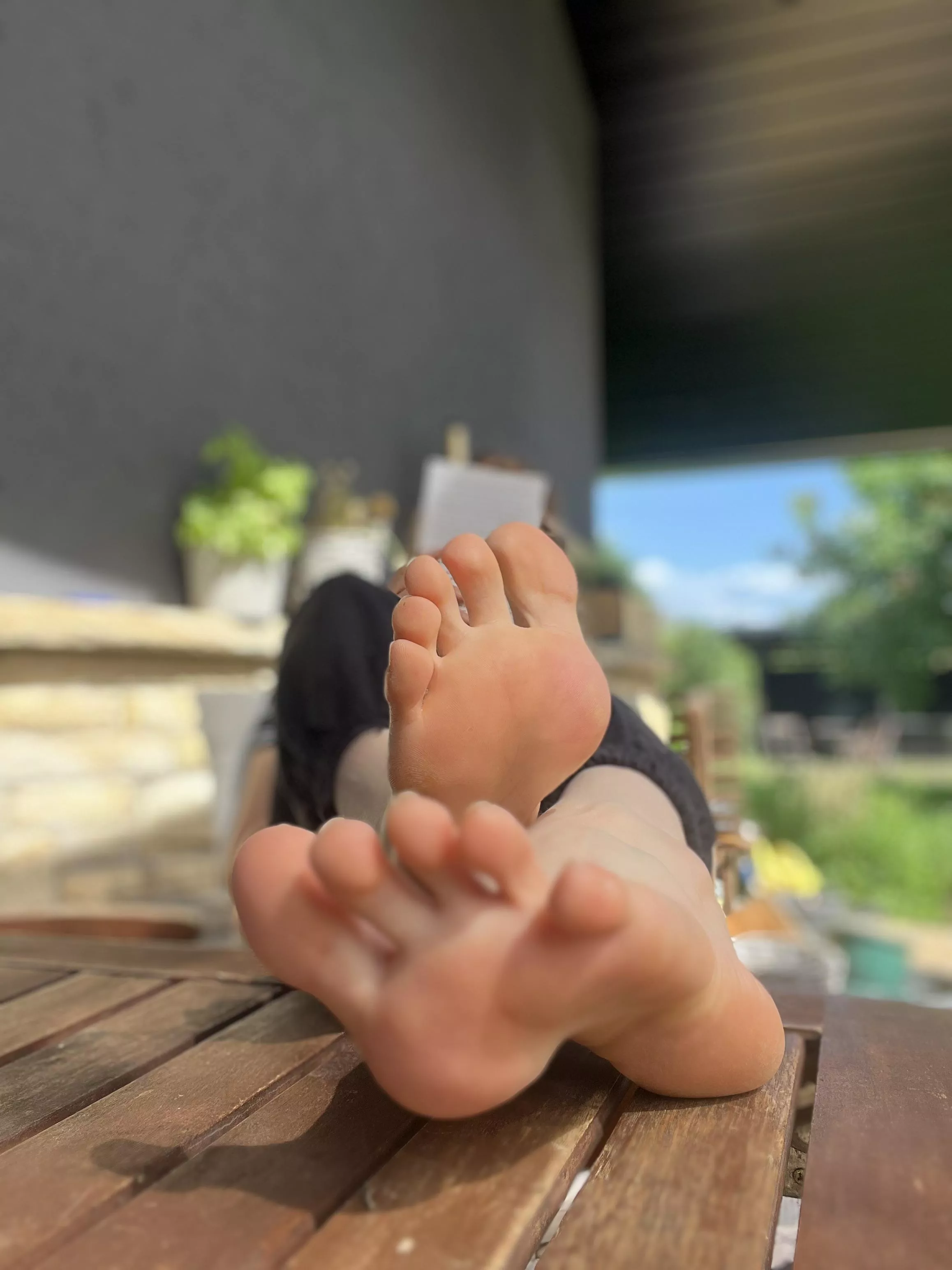 Clean them up, loser! 👑😈