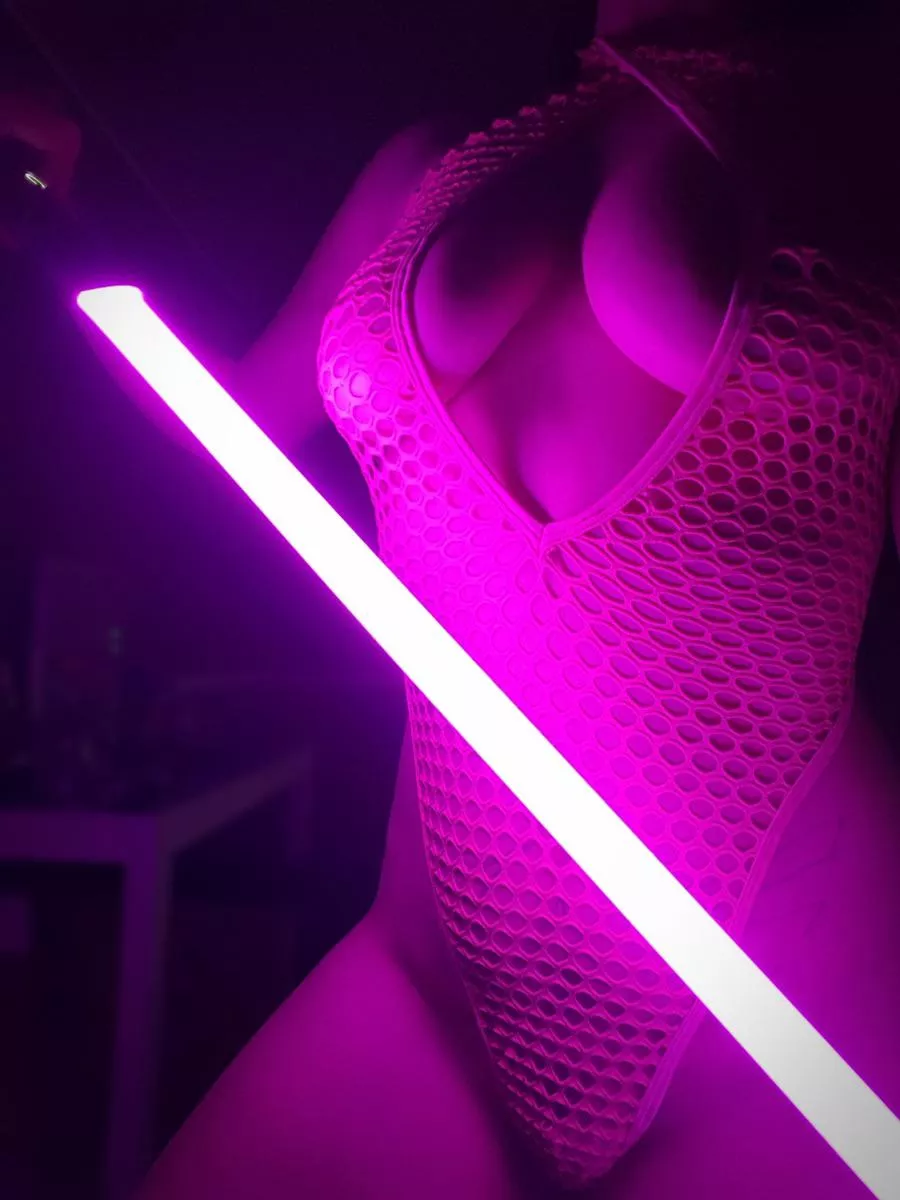 Hey happy Monday hope this lights your way..[F]