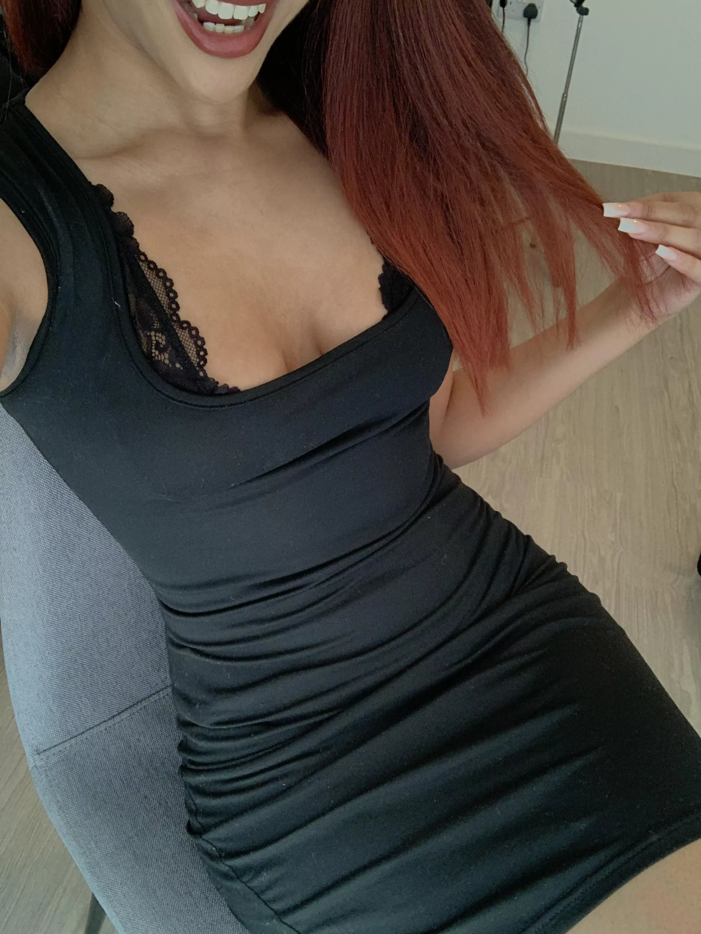 How does this dress look on me 