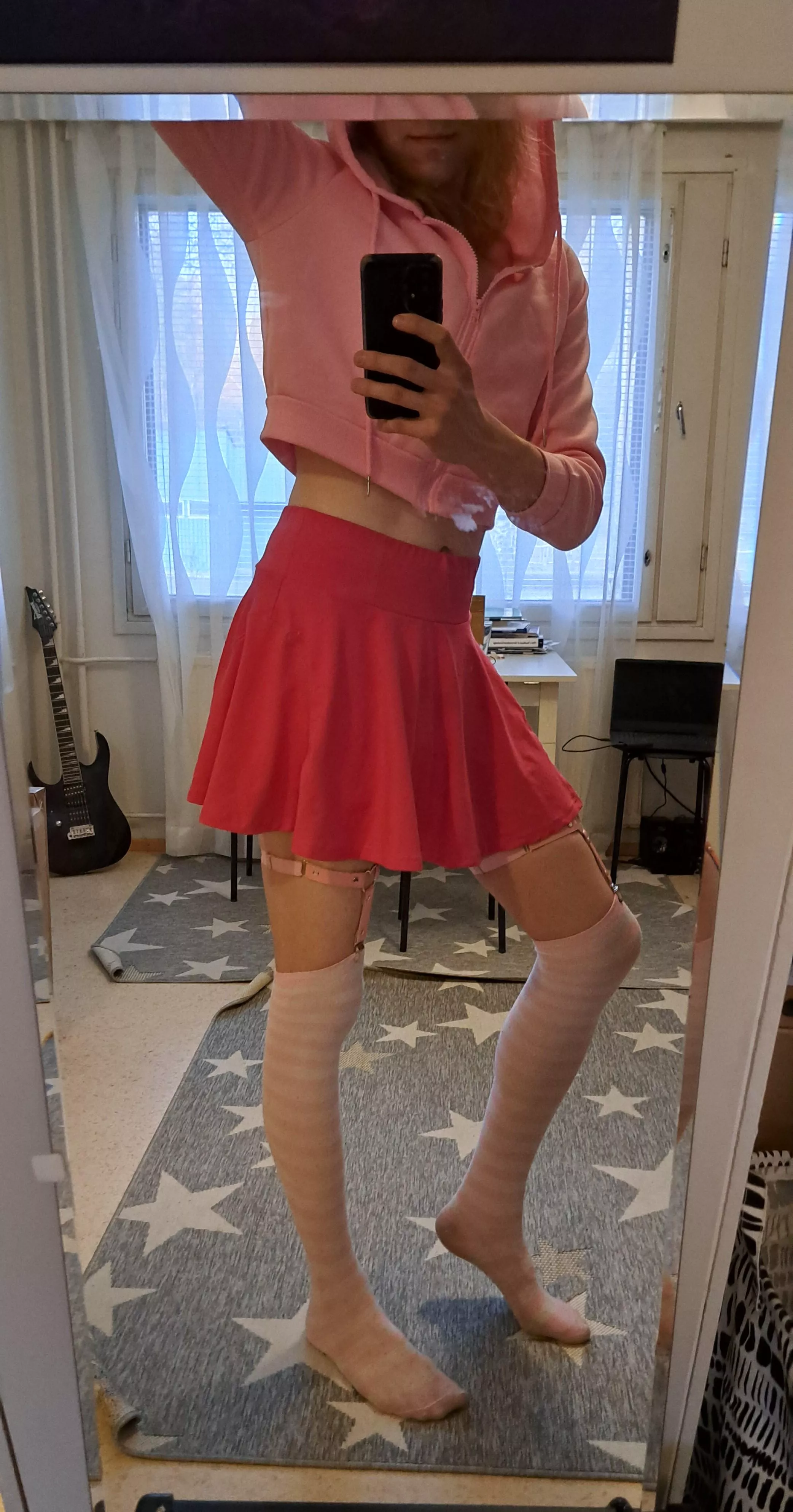 I lost some weight and i'm feeling cute (＾▽＾)