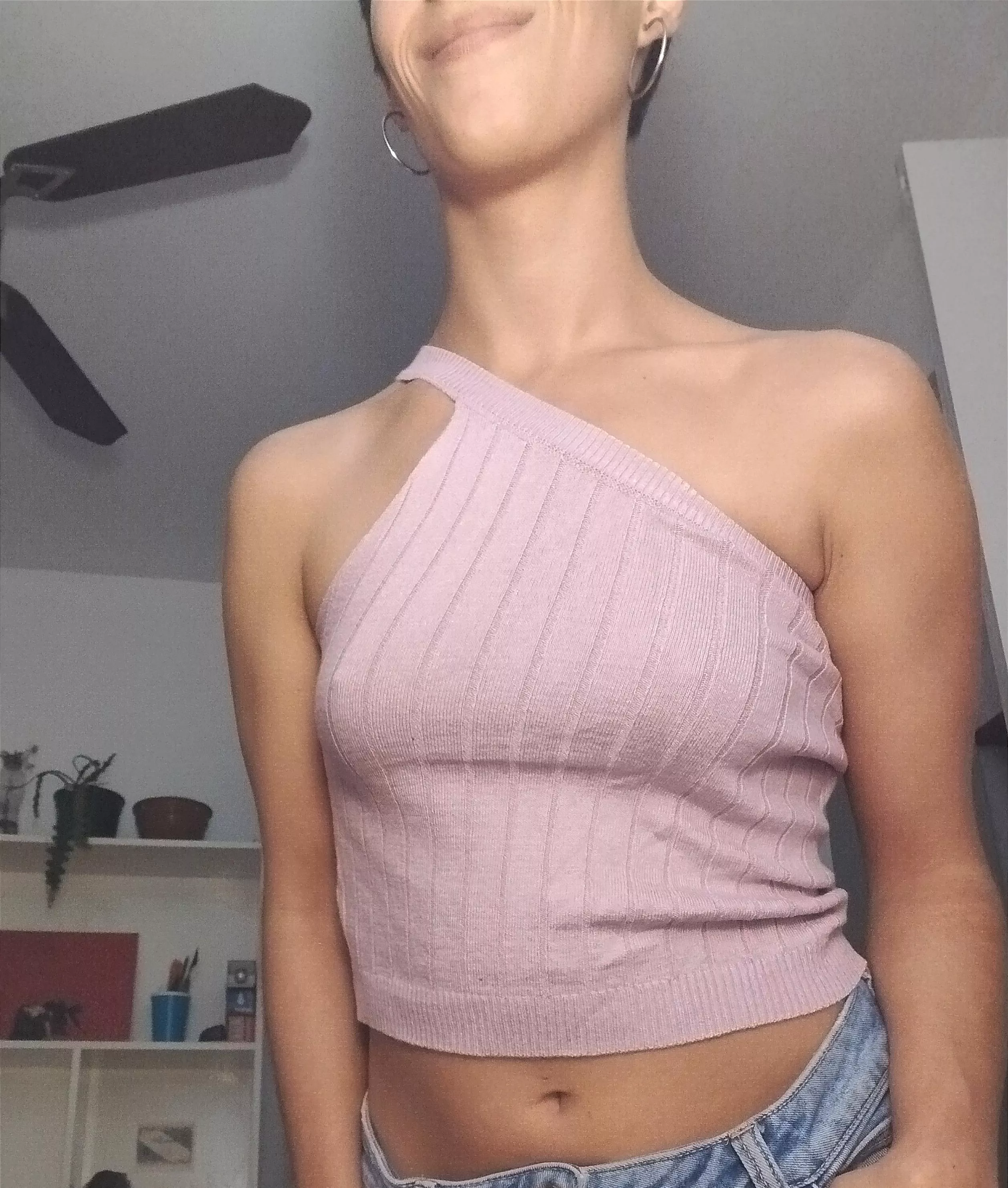 I really love this croptop 