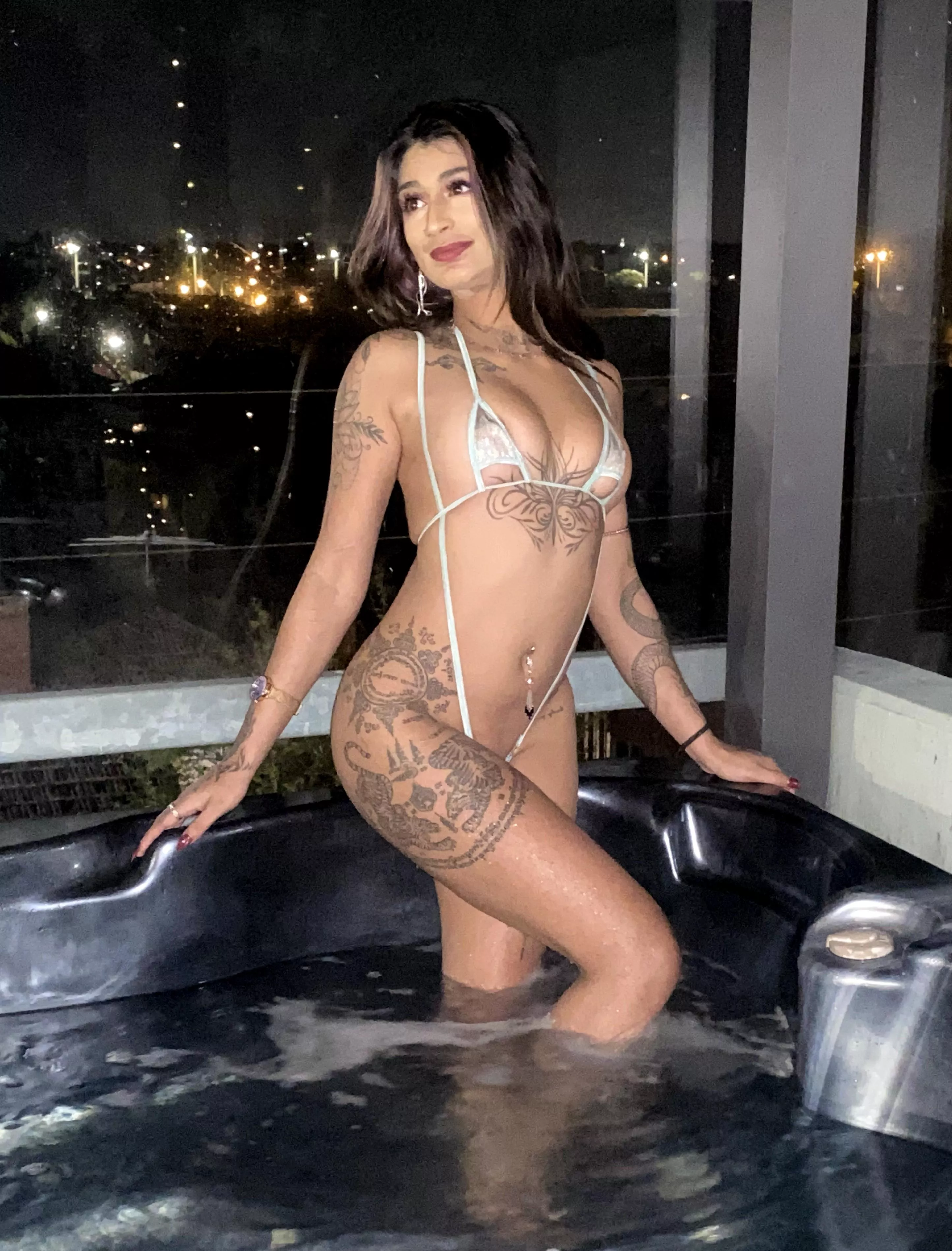 I usually suck cocks like they were lollipops