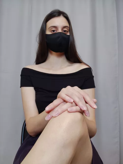 Natural nails are always in fashion