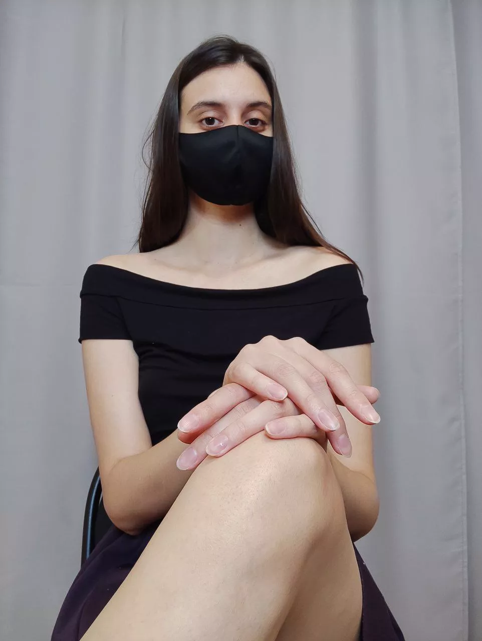 Natural nails are always in fashion