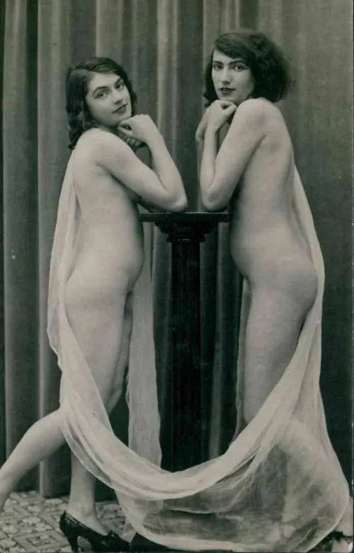 naughty French ladies