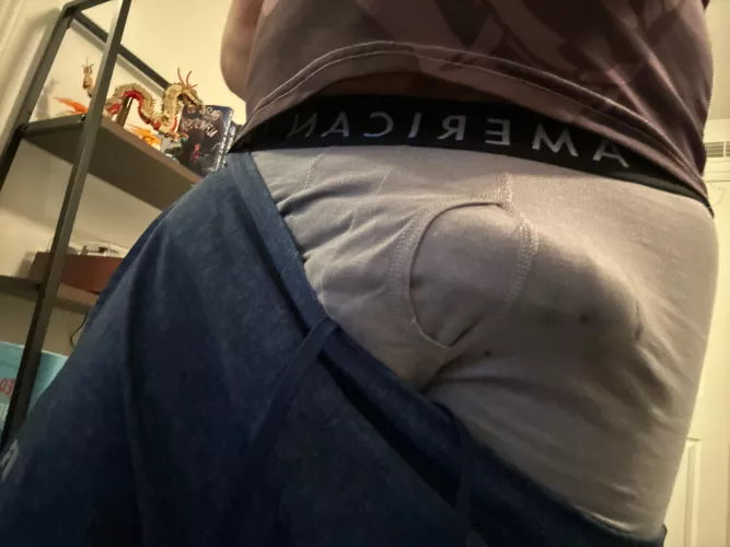 Opened reddit 2 minutes and this happens