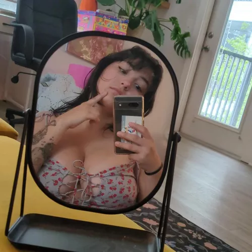 still struggling to style my bangs