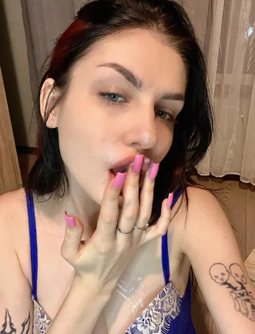 There is nothing tastier and more enjoyable than warm yogurt