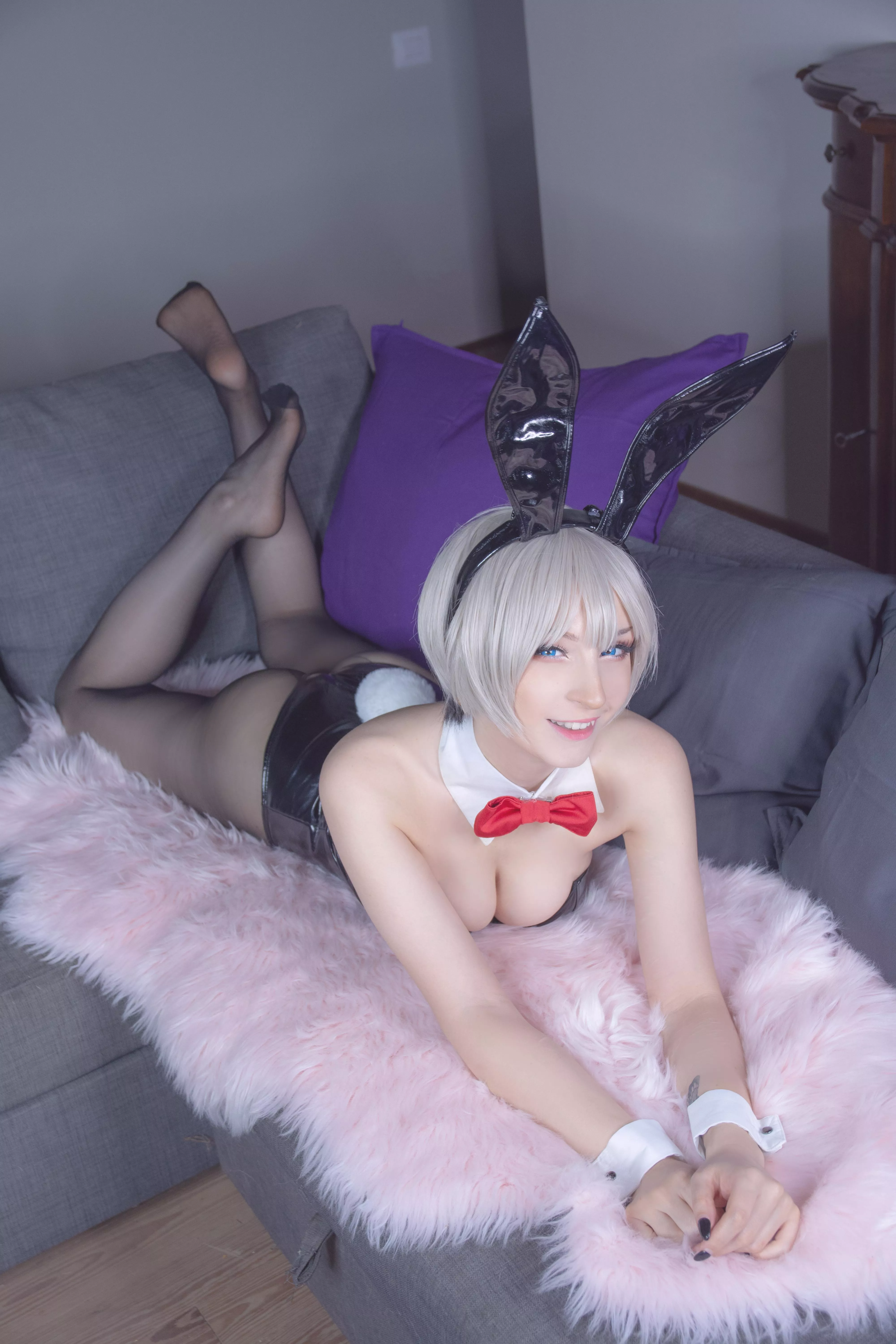 Uzaki-Chan bunny cosplay 