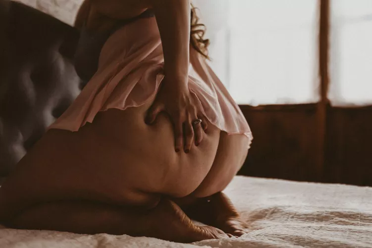 Wife wants to know if guys find her fuckable. What do you think?