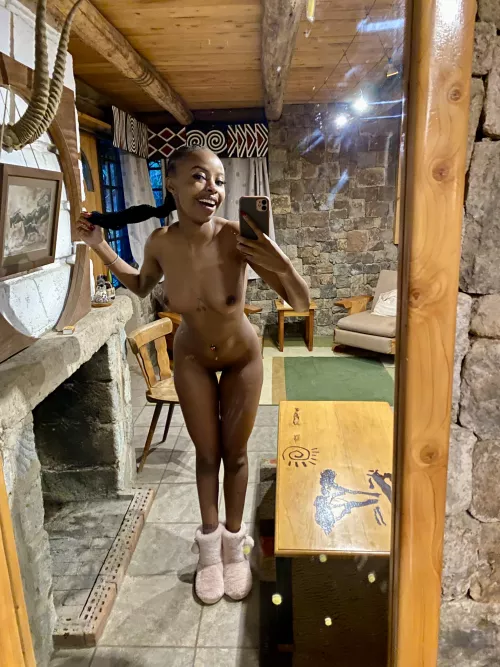 would you like to receive such photos from me when you are not at home?