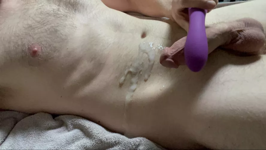 10/10 highly recommend. Bring your favorite toy and press it on my frenulum