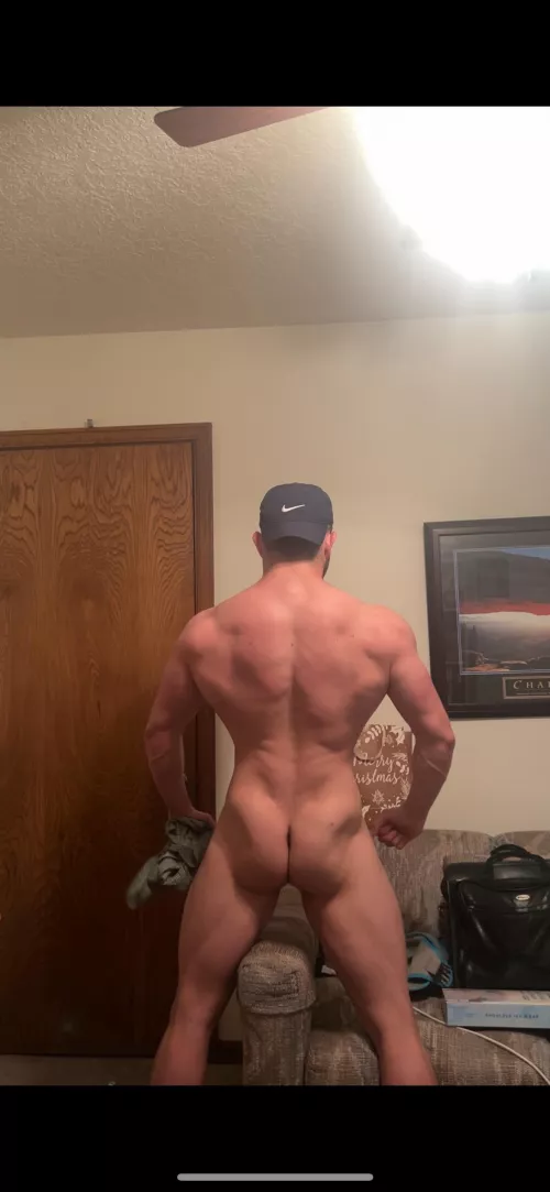 27 (m) rate my back view