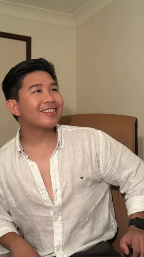 A little stressed out of what’s happening this week but still manage to smile.