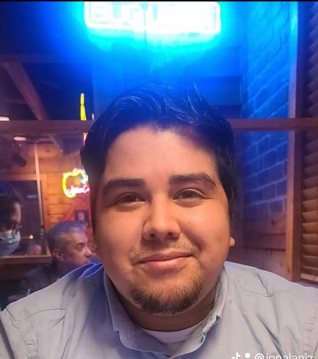 Anyone wanna play Overwatch with me right now?