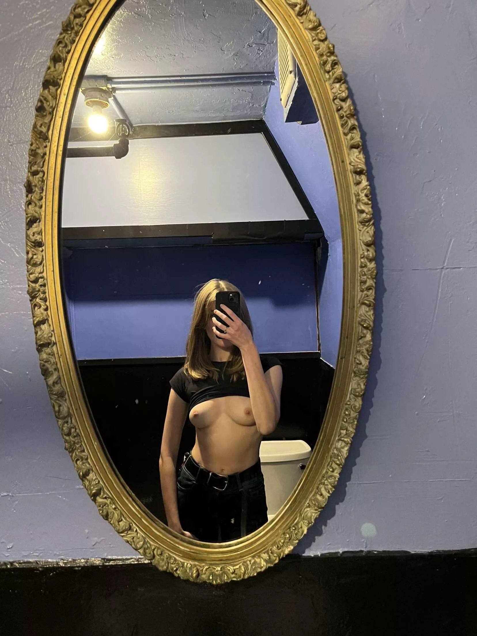 Bar bathroom nudes are my (f)avorite