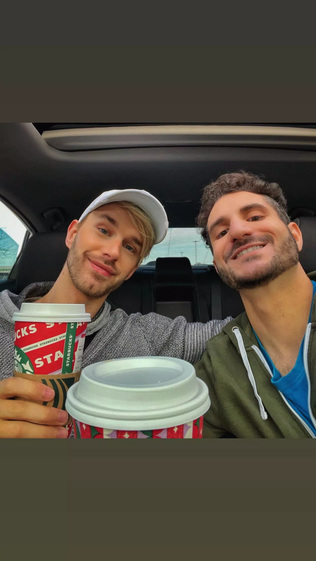 coffee time is ALWAYS our fav time 🥰