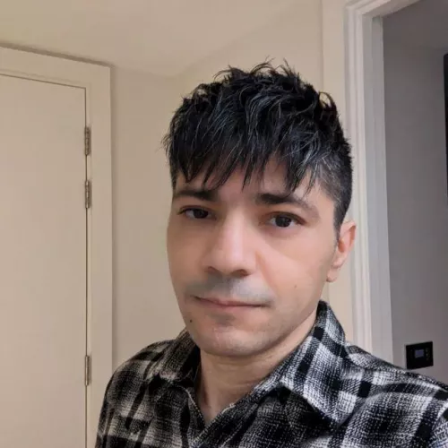 First Face Pic on Reddit! Be kind haha