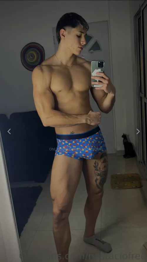 I need a hug, can you give me one?