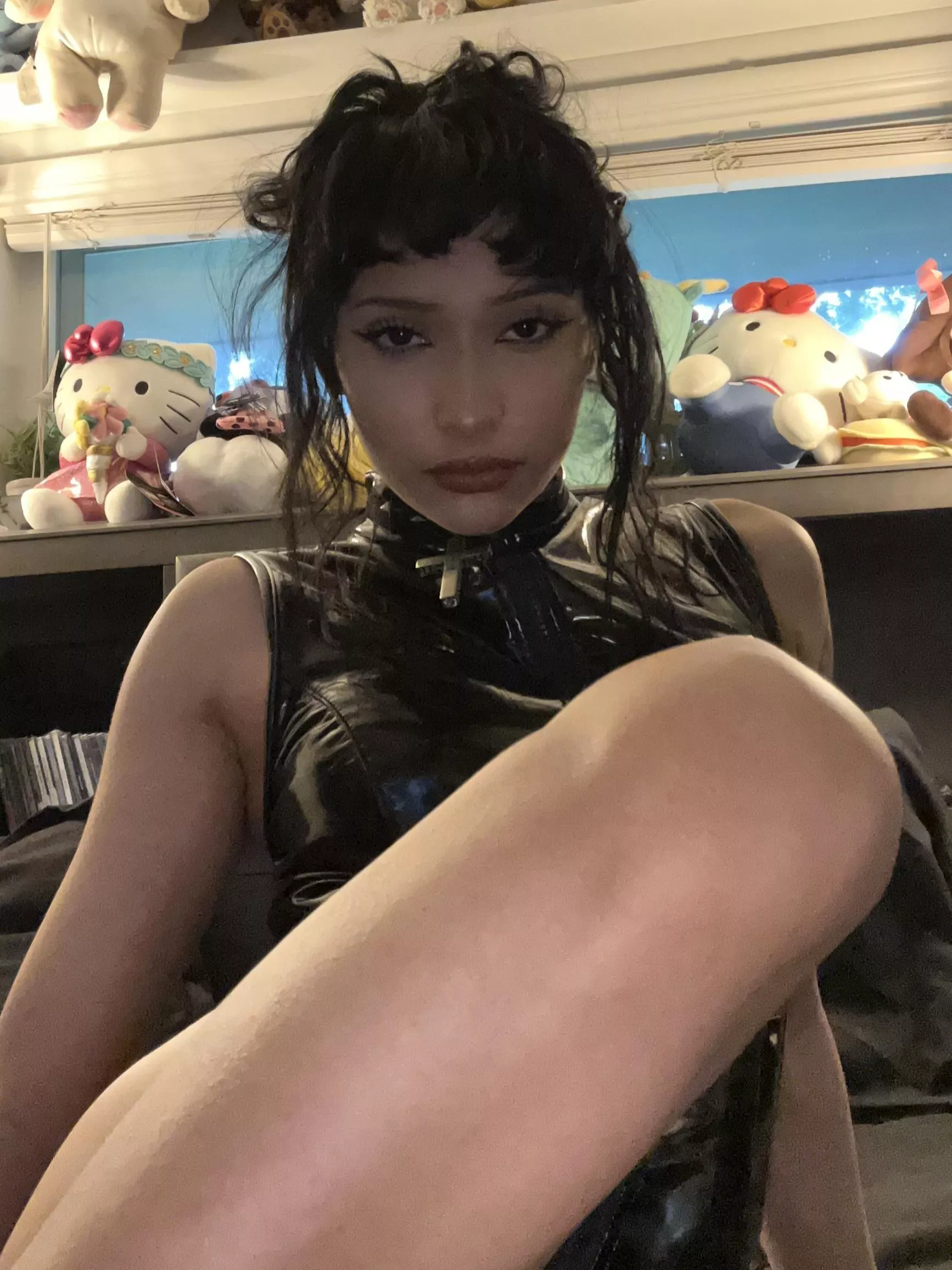 Just a glimpse at my flawless beauty has worthless hand-humpers like you looking at my whole page for more.