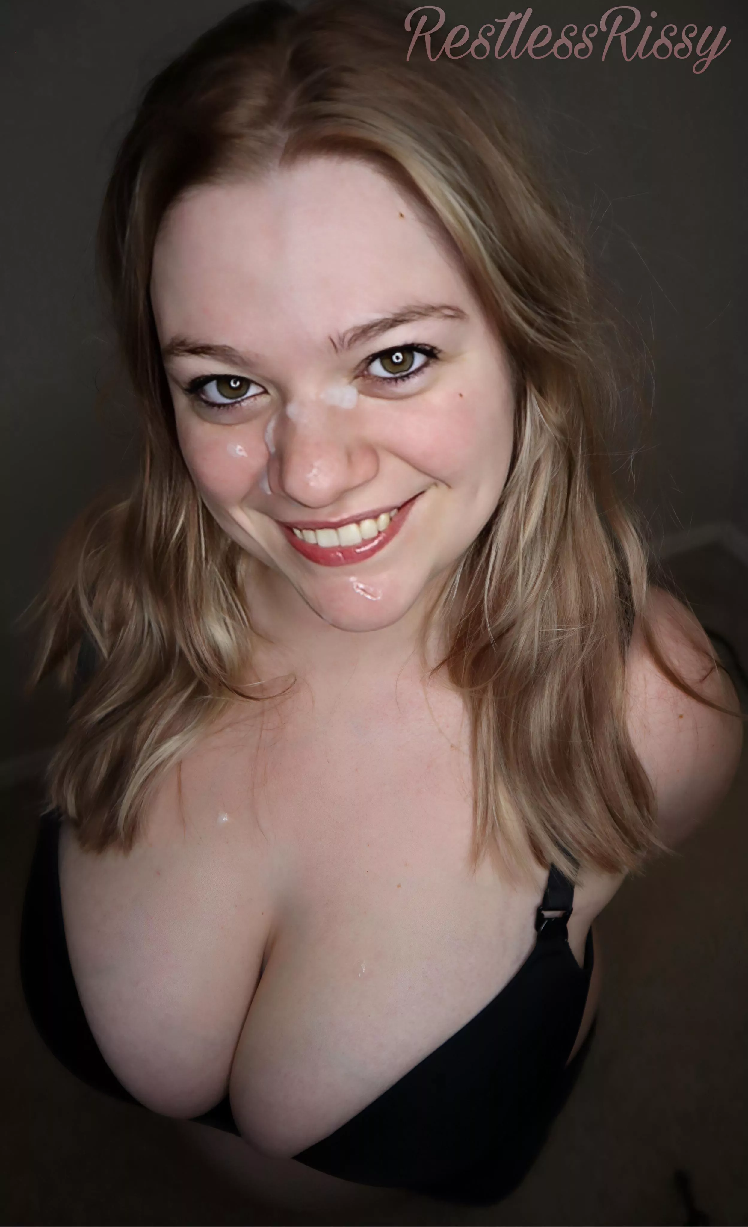 Just a happy lil cum dump