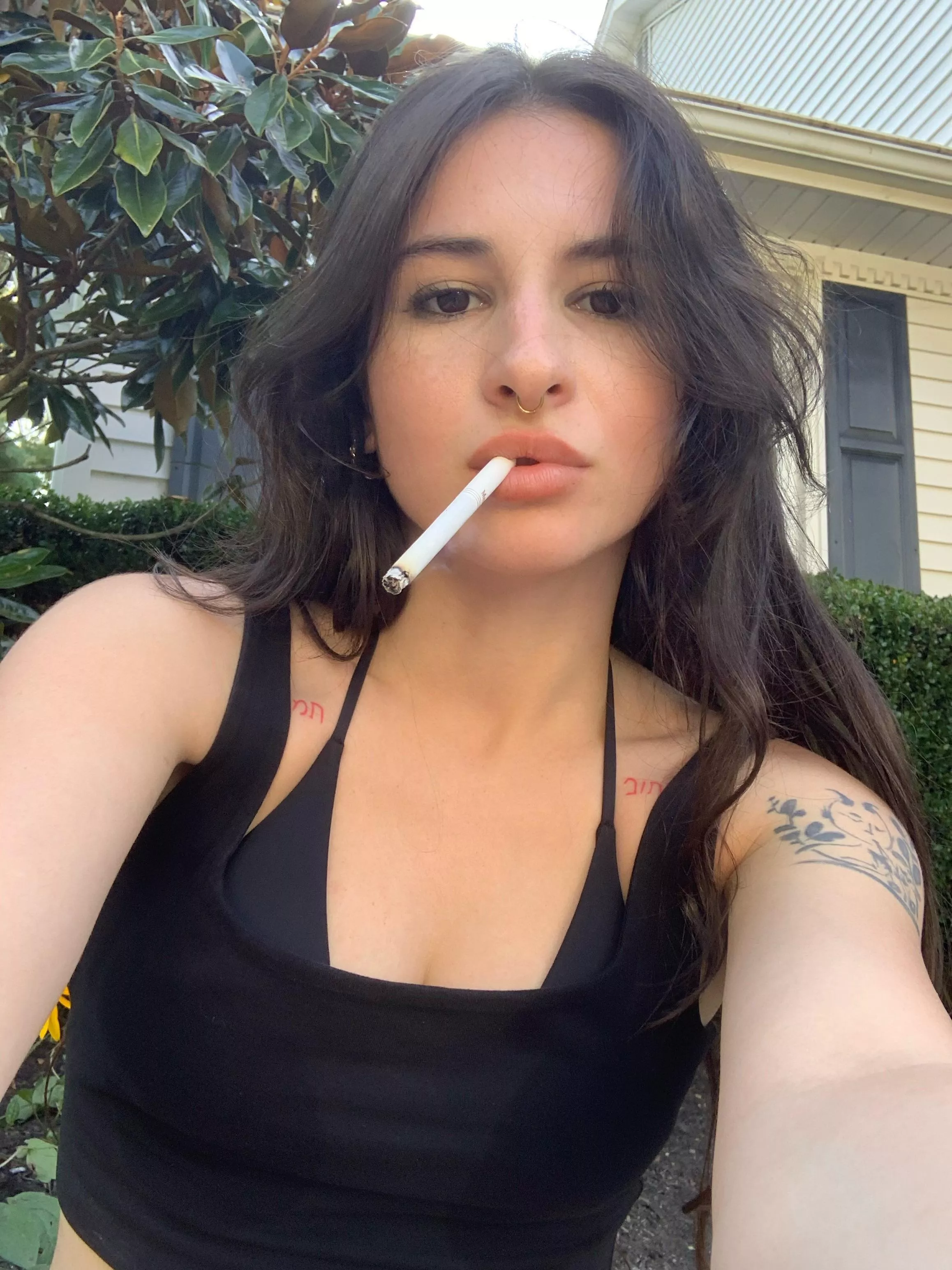 let s smoke together💋🚬check comm