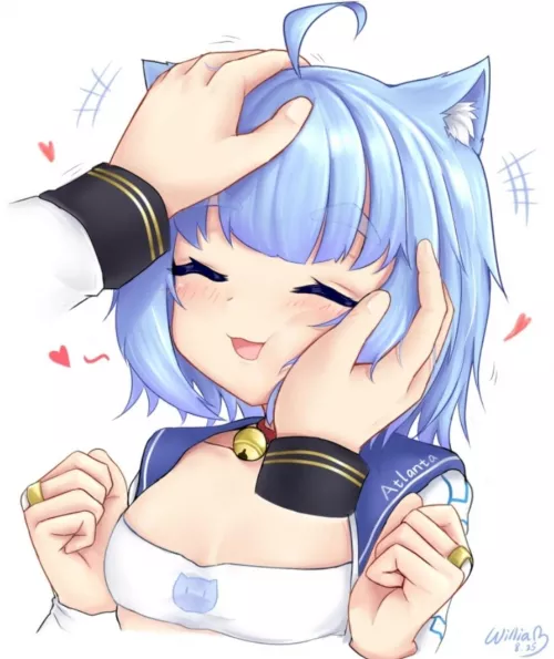 Whos a good girl and loves headpats as much as i like to give them?