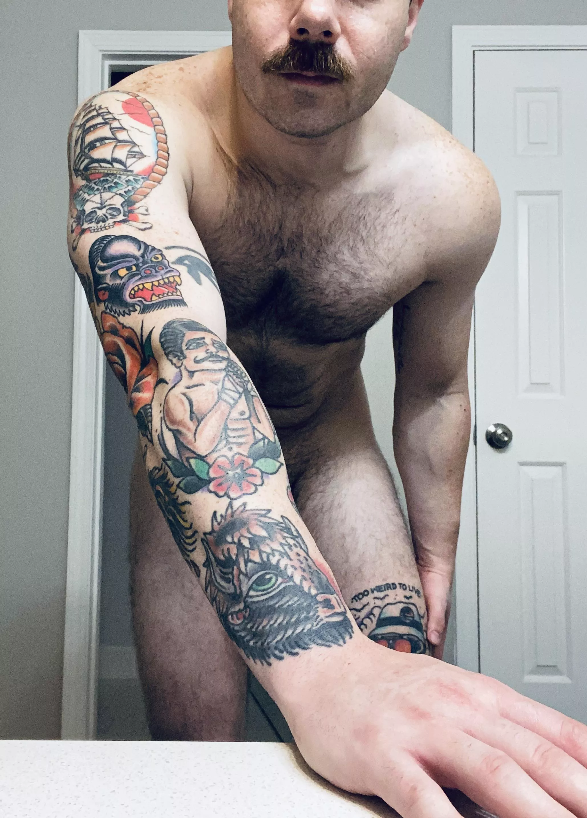 You can do one thing to make me move my arm and get this thick cock. What’s your finishing move?