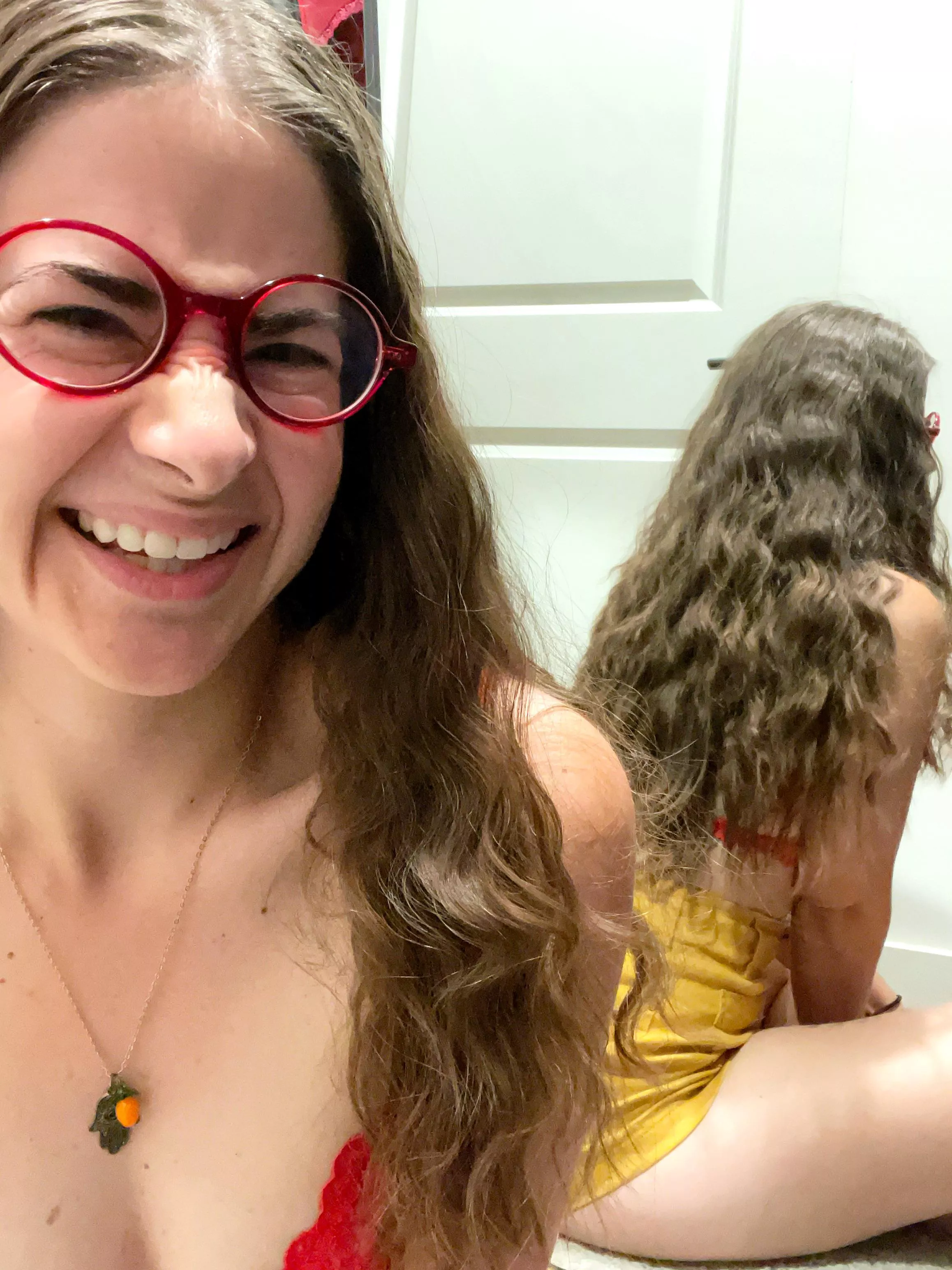 Been playing around with better ways to capture both my smile and hair - how’d I do?