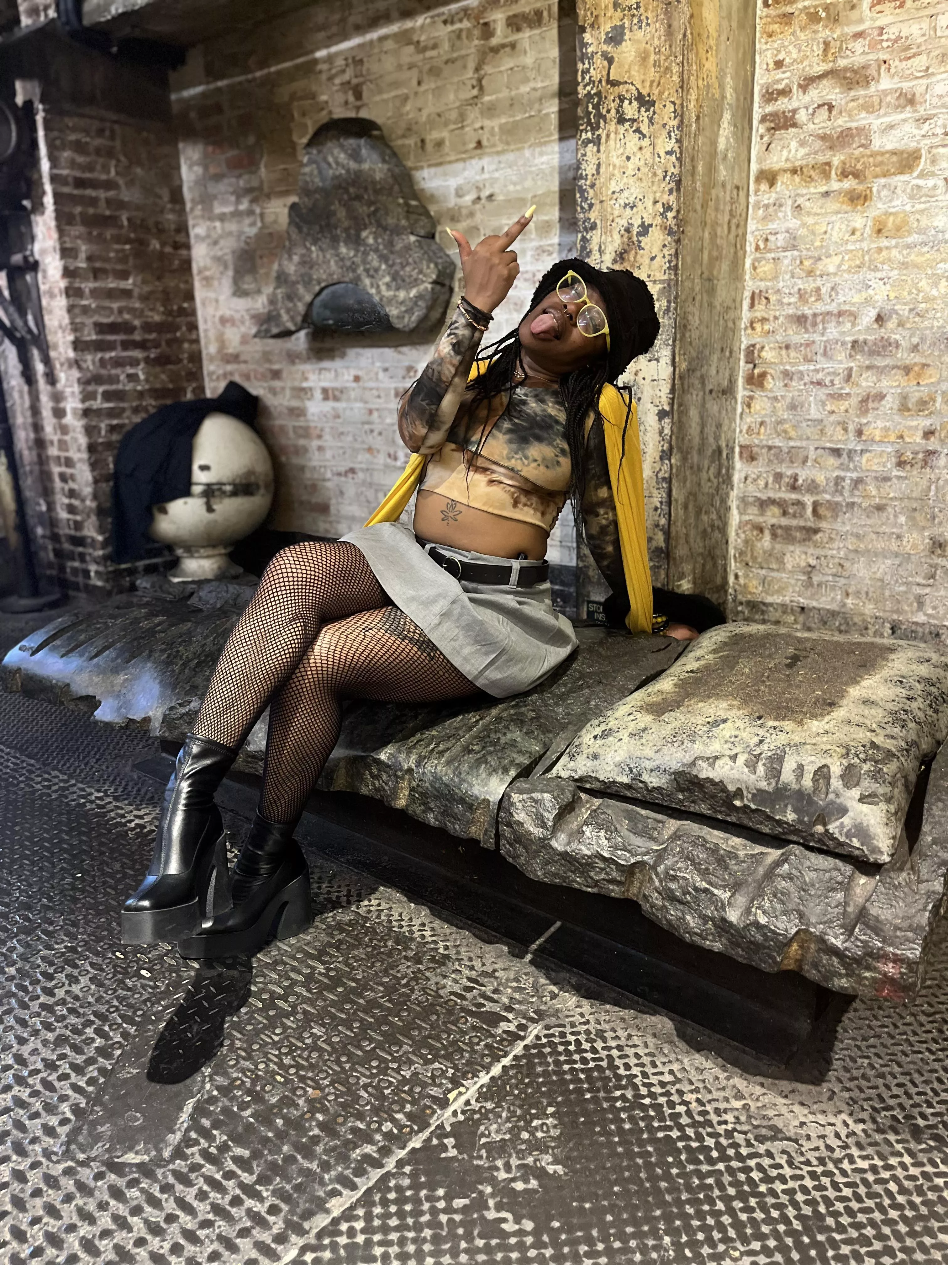 Boots ready to squish your 🍆